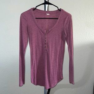 Old Navy light purple/pink long sleeve Henley - Size XS